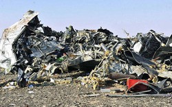 Hiện trường máy bay Nga chở 224 người rơi vỡ vụn