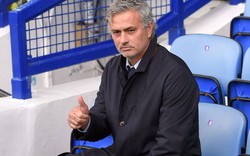 ĐIỂM TIN SÁNG (2.11): Mourinho khó “giữ ghế”, U21 Hà Nội T&T được thưởng “đậm”