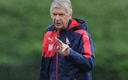 HLV Wenger hé lộ kế hoạch bẻ nanh “Hùm xám” Bayern