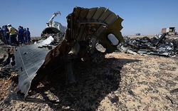 Mảnh vỡ khác thường tại hiện trường máy bay Nga rơi