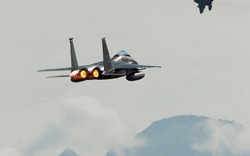 Tiêm kích F-15C của Mỹ tới Syria để "đấu" máy bay Nga?