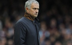 Jose Mourinho bất ngờ “bỏ rơi” Chelsea