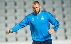 Karim Benzema bị HLV Benitez “trừng phạt”