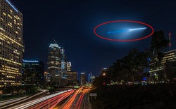 Hải quân Mỹ thử tên lửa, dân ngỡ UFO xuất hiện