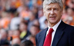 Xúc động trước lý do HLV Wenger “kiệm chi”