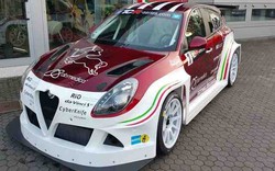 Alfa Romeo Giulietta TCR lộ ảnh "hot"