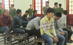 "Thủ lĩnh" nhóm 23 người ném mìn vào lễ ăn hỏi lãnh án tù