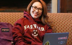 Mỹ Tâm giao lưu tại Đại học Harvard