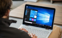 Lượng người dùng Windows và Facebook gần bằng nhau