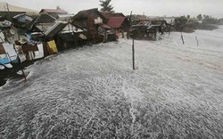 Siêu bão đổ bộ, Philippines vội vã sơ tán 750.000 người