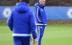 Mourinho bạc trắng tóc trong ngày bị Chelsea sa thải