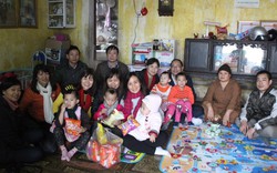 Báo NTNN trao quà từ thiện tại Bắc Giang