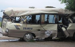 Nghệ An: Tai nạn xe khách kinh hoàng trên QL48, 7 người bị thương