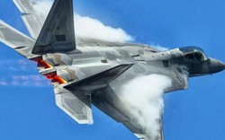 S-400 của Nga có đủ trình bắn rơi F-22 của Mỹ tại Syria?