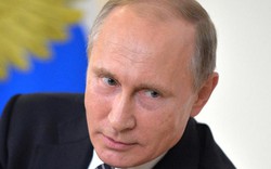 Video: Vừa nói đùa về Mỹ, ông Putin gặp sự cố bất ngờ
