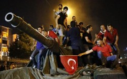 Thổ Nhĩ Kỳ bắt hơn 35.000 người liên quan đến đảo chính