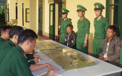 Thanh Hóa: Bắt hai đối tượng người Lào vận chuyển 69 bánh heroin