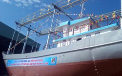Quảng Nam: Hạ thủy tàu cá vỏ thép vươn khơi Hoàng Sa, Trường Sa