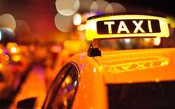 Infographic: 10 điều nên làm để an toàn khi đi taxi