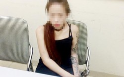 Gặp CSGT, hotgirl giấu chất nghi ma túy vào áo ngực