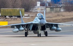 Chiến đấu cơ Mig-29 Nga vỡ tan khi hạ cánh ở tàu sân bay