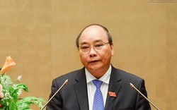 Thủ tướng Nguyễn Xuân Phúc đang trả lời chất vấn Quốc hội