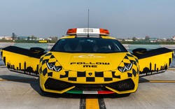 Lamborghini Huracan được dùng làm xe dẫn đường máy bay