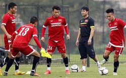 Tin tức AFF Cup (26.11): ĐT Việt Nam “chẳng ngán ai”, HLV Singapore nổi sung