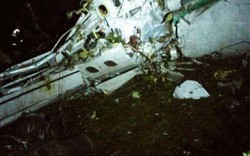 Những người sống sót trong vụ rơi máy bay chở đội bóng rơi ở Colombia