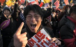 Phản ứng 'lạ' của người Hàn Quốc khi tổng thống bị luận tội