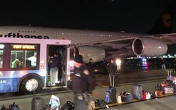 Máy bay đang chở 530 khách thì bị dọa đánh bom
