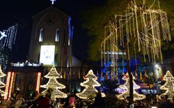 Những điểm chụp ảnh Giáng sinh cực chất ở Hà Nội