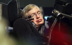 Stephen Hawking cảnh báo tương lai bất ổn của con người