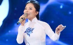 Nữ ca sĩ 9X gây bất ngờ khi hát rất “tình” về Huế