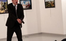 Vợ đại sứ Nga kể khoảnh khắc chồng bị bắn chết ngay trước mắt