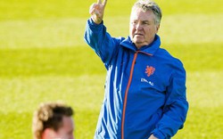 ĐTQG Indonesia mời “phù thủy” Hiddink thay Alfred Riedl