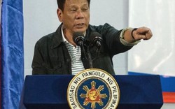 Ông Duterte dọa ném các quan chức tham nhũng ra khỏi trực thăng