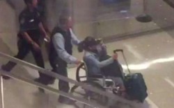 Người tình kẻ xả súng Las Vegas ngồi xe lăn về Mỹ để giải oan