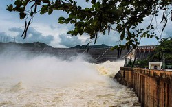 Cập nhật mưa lũ miền Bắc: Hồ thủy điện liên tiếp xả lũ, ngập khắp nơi