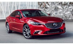 Mazda6 2.0 giảm giá còn 820 triệu đồng ở Việt Nam