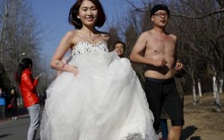 Giới trẻ Trung Quốc lười yêu, ngại cưới khiến Bắc Kinh lo "sốt vó"