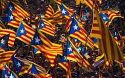 Nguy cơ nội chiến khi Catalonia chống lệnh chính quyền Madrid