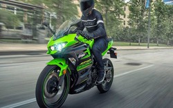 2018 Kawasaki Ninja 400: Lời răn đe với loạt đối thủ