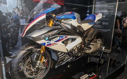 BMW Motorrad HP4 Race tới Malaysia, giá siêu "chát"