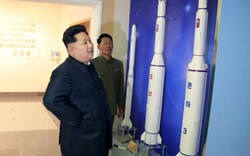 Kim Jong-un hé lộ chương trình không gian khiến Mỹ 'lo sốt vó'