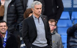 HLV Mourinho nói gì khi M.U để thua Chelsea?