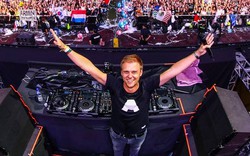 DJ huyền thoại Armin van Buuren khiến fan Sài thành nức lòng