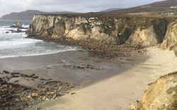 Bãi biển tái xuất sau 12 năm biến mất ở Ireland