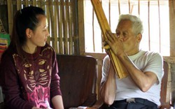 Người “giữ hồn” nhạc cụ khèn bè dân tộc Thái