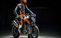 KTM công bố giá chính thức của 790 Duke 2018